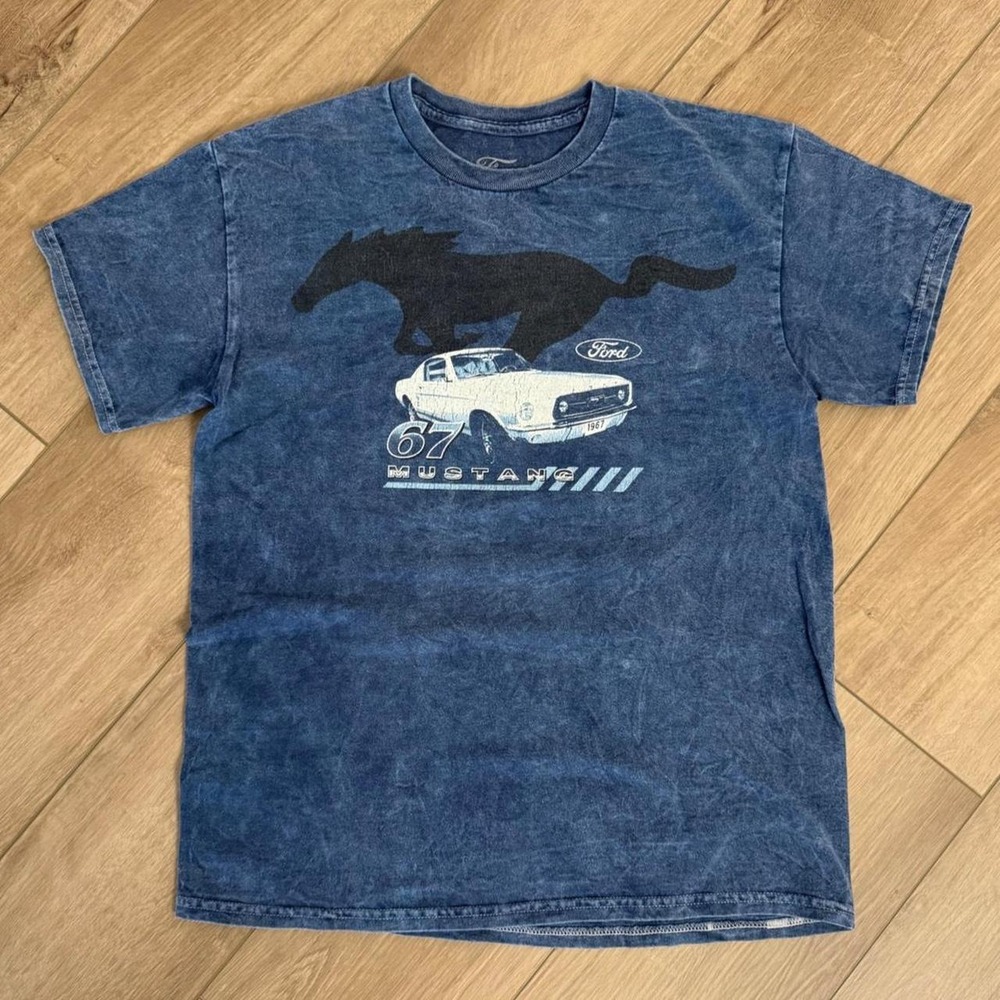 Ford Mustang 67 blue cotton t-shirt Size Medium